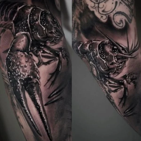 Black and white ultra-realistic crawfish tattoo