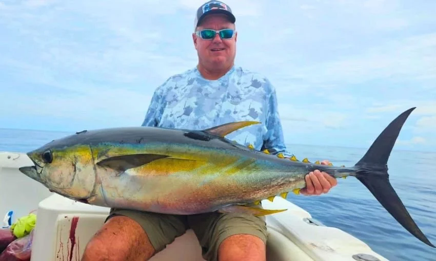 Texan John Barns with trophy yellowfin tuna Panama