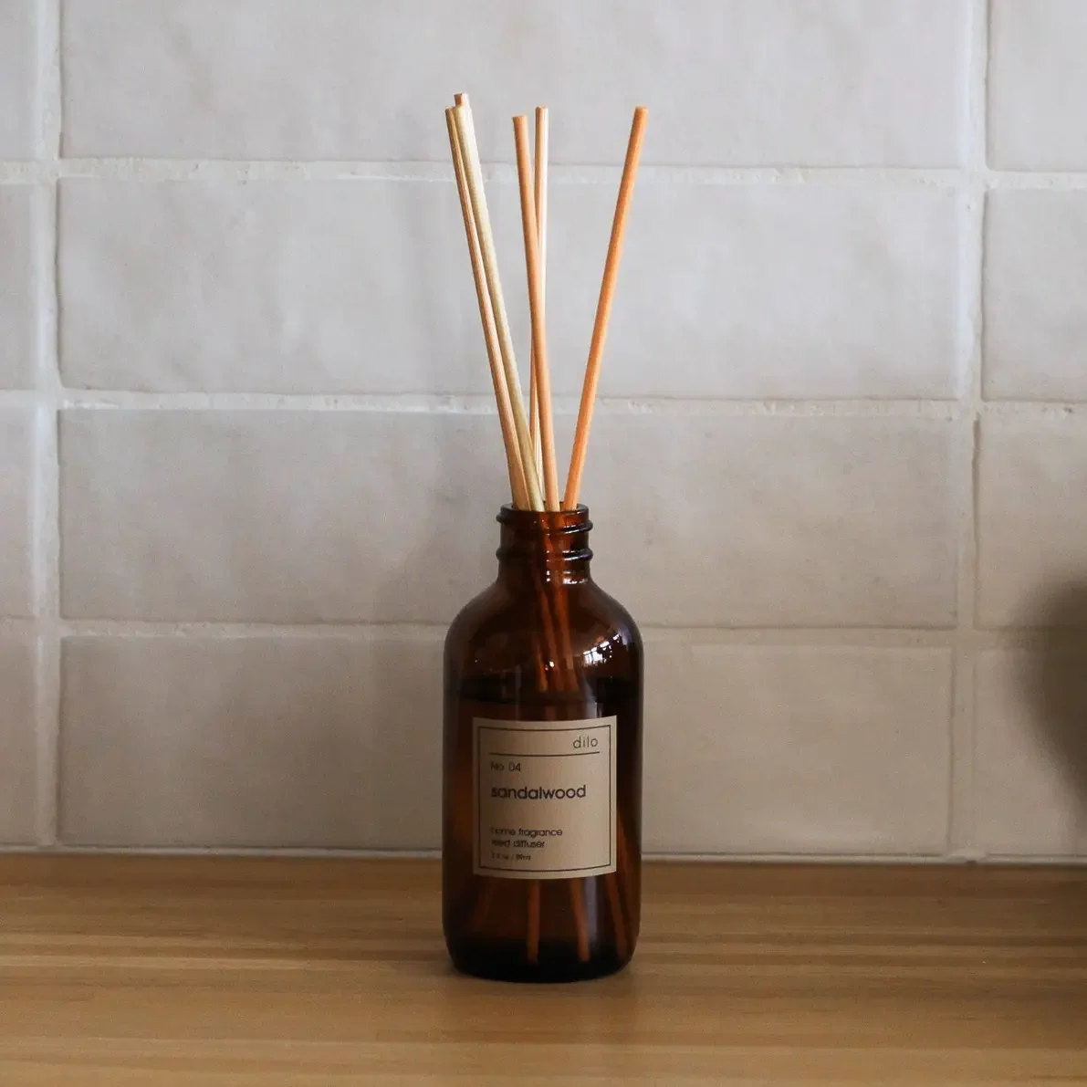 No. 04 - Sandalwood Reed Diffuser