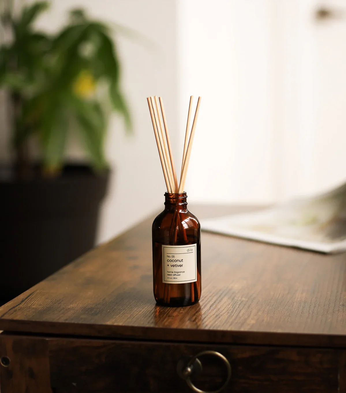 2 Dilo_Coconut vetiver reed diffuser.webp