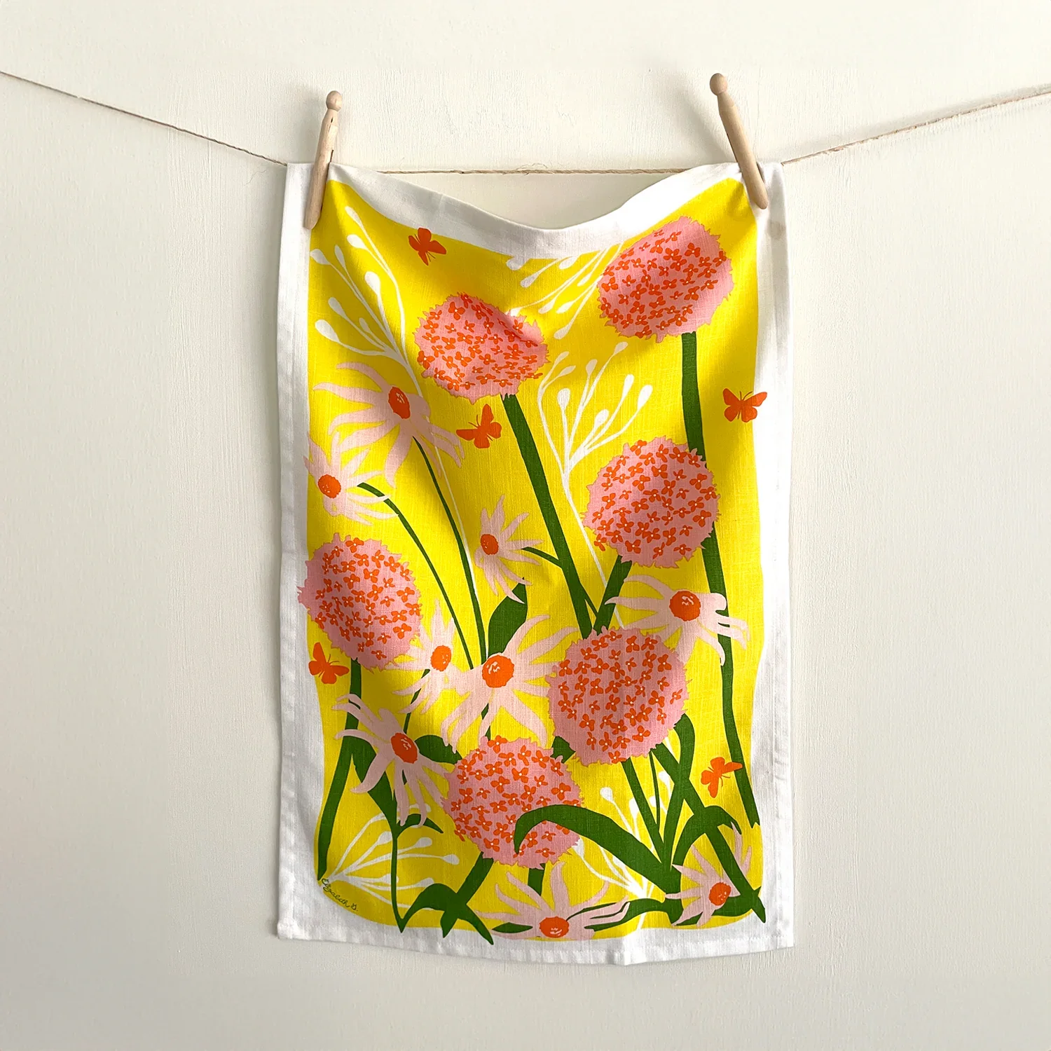 TT_allium_hang_0c46831a-c4c5-403b-9df6-87fde68cda92.webp