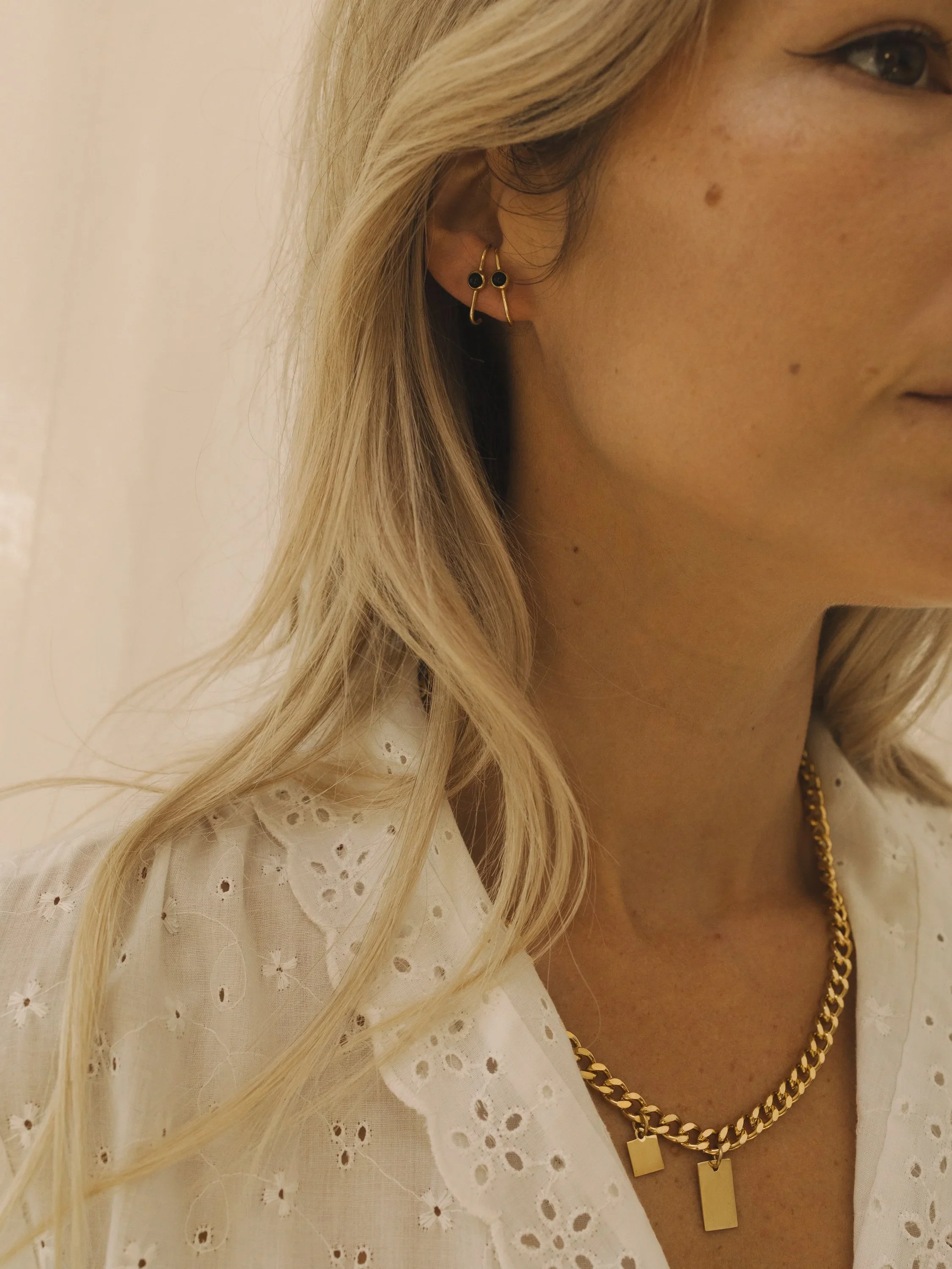 5 Wallace II Chain.webp