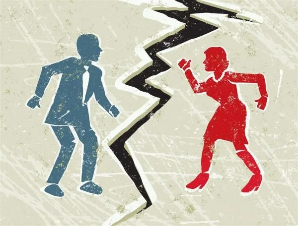 Droit des affaires | Les éléments du patrimoine acquis par une société dont l'un des époux est associé n'entrent pas dans la communauté