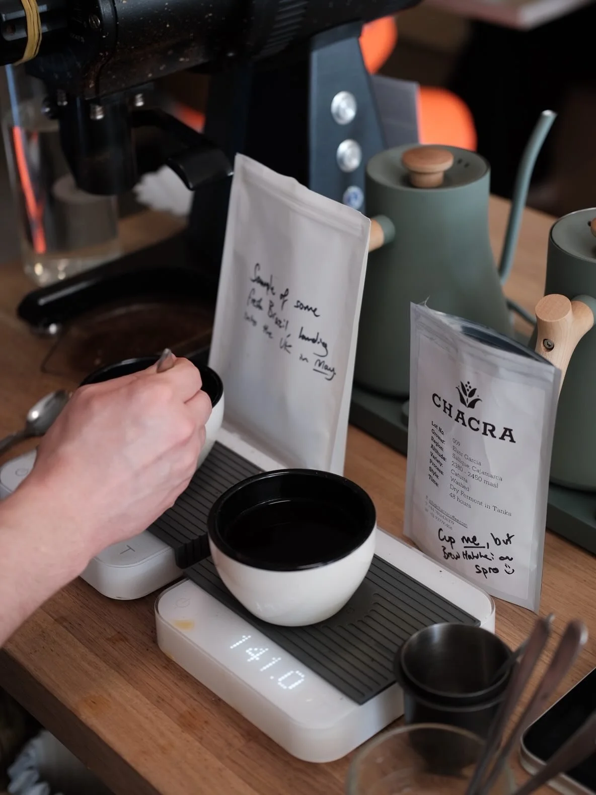 We&rsquo;ve been experimenting with a new house coffee these last few weeks - a washed caturra, grown at high altitude in Peru and roasted exclusively for us by Ben (the handsome chap in slide 3) and his team at @harmony_coffee_roaster in York. 

We&