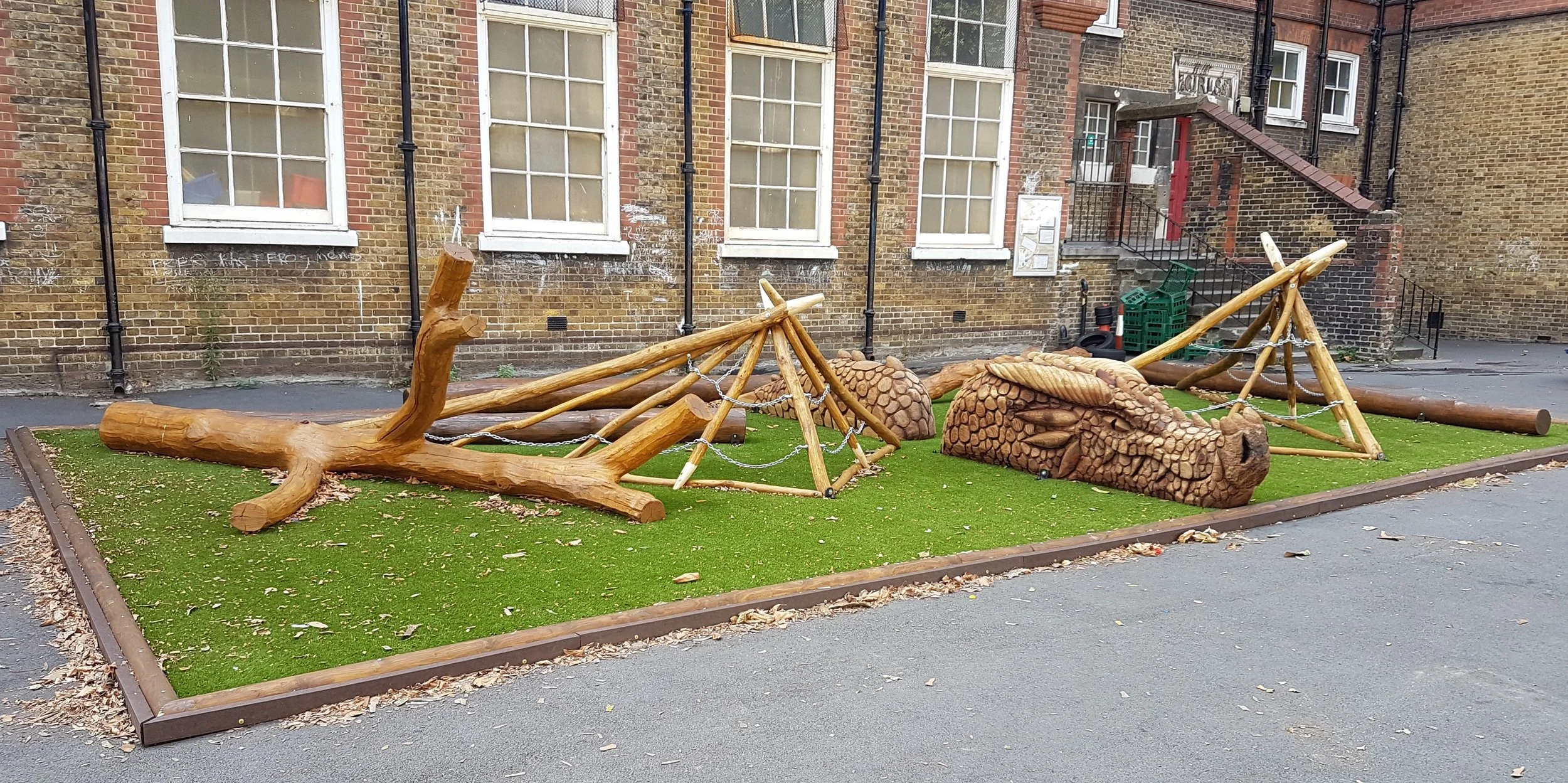 Stroud Green dragon 2 (1).jpg