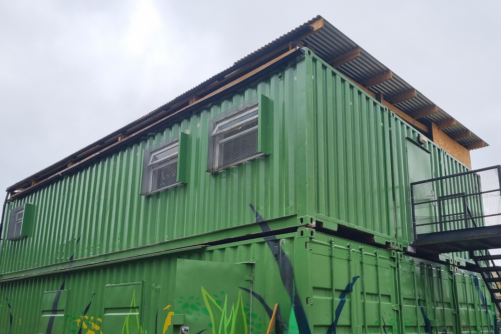 Stewarts Road Roof work.png