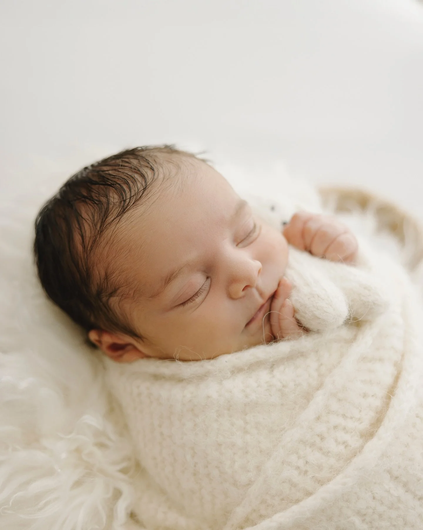 Baby cheeks to distract from our current weather situation. 🌨️