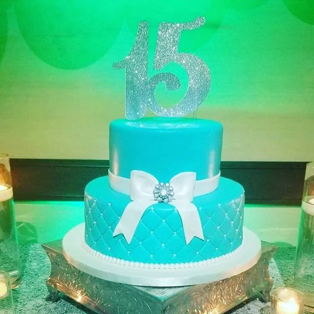 Isabella Quinceanera!!!! #spotlight #quinceanera #sweet16 #quincea&ntilde;eradj #sweet16dj
#miamievent #eventdj #eventrentals