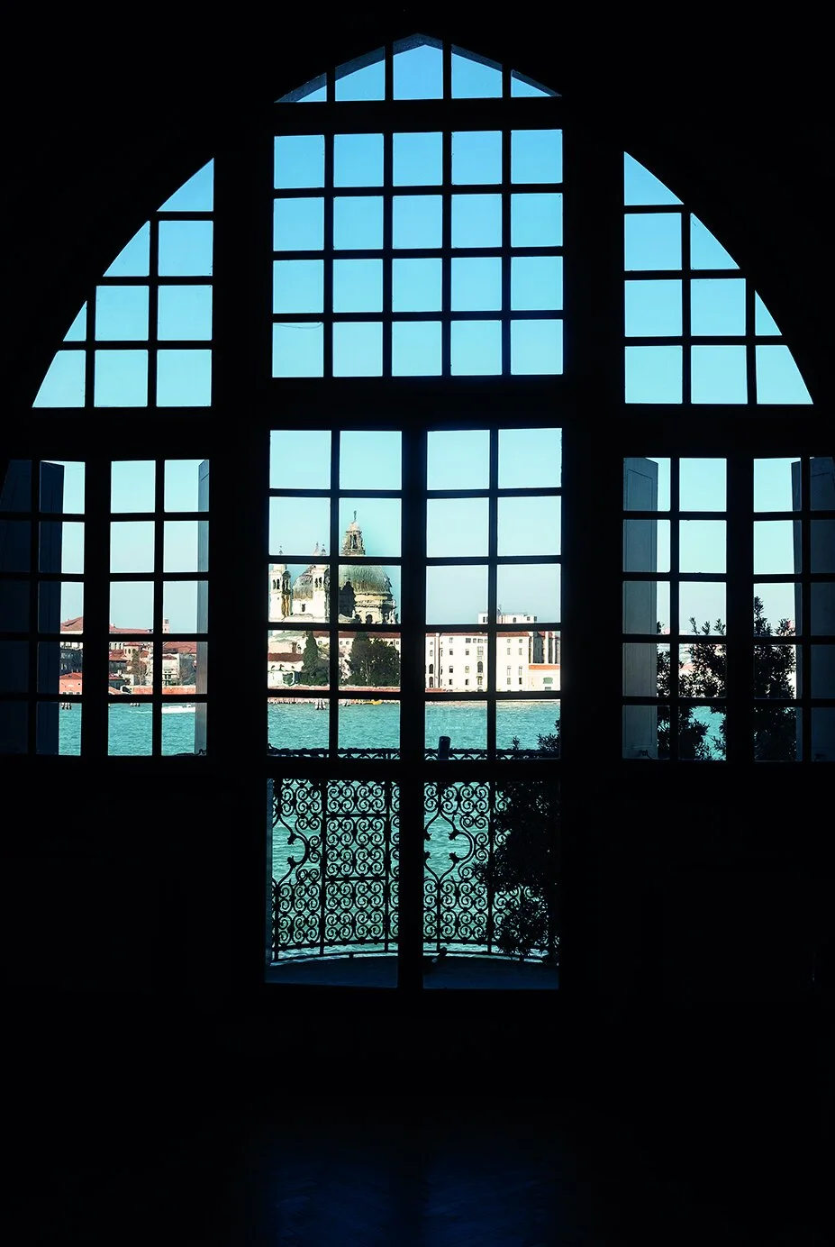 museum window
