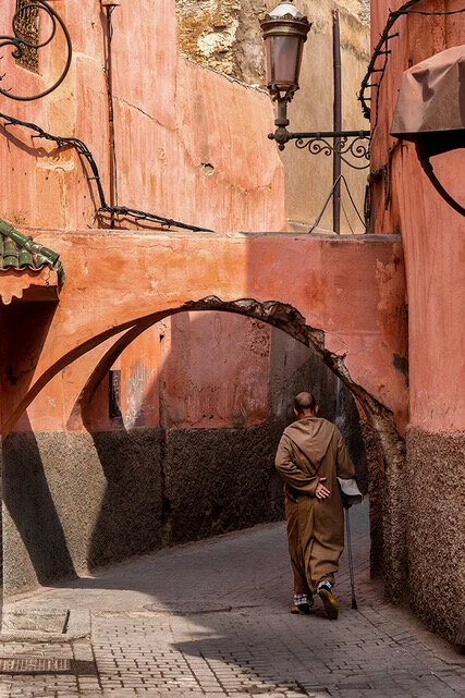 alley walking