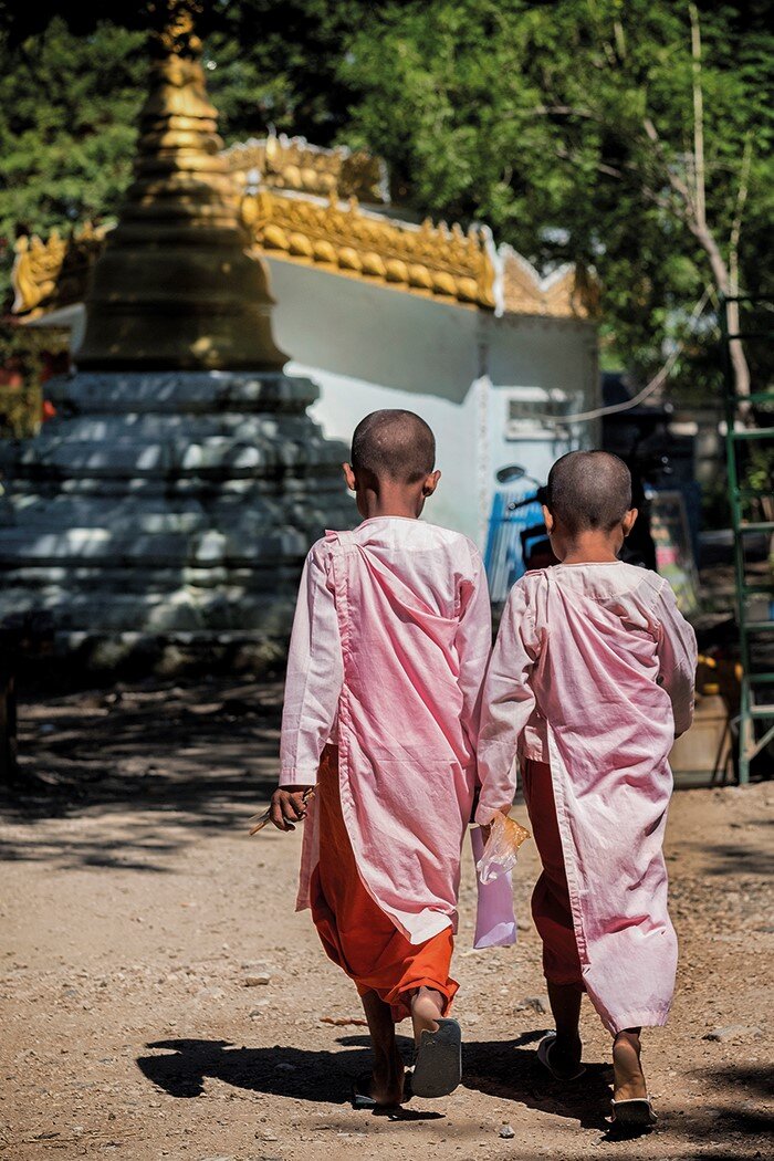 walking nuns