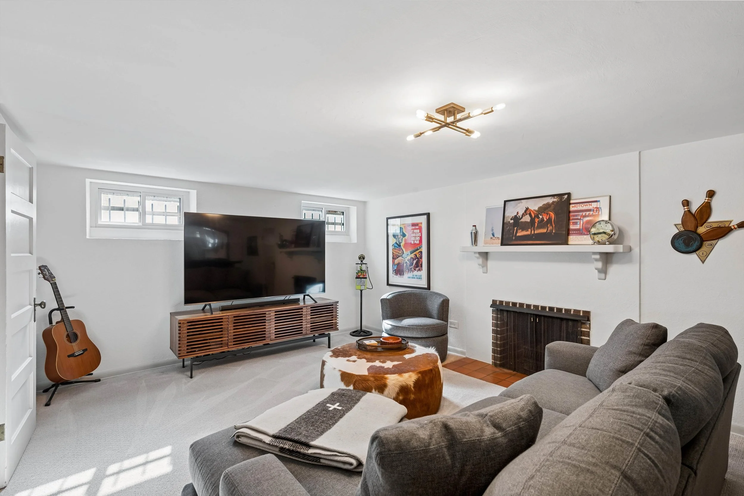 Shannon Tiger 950 S Euclid Wayphoto_online_019.jpg