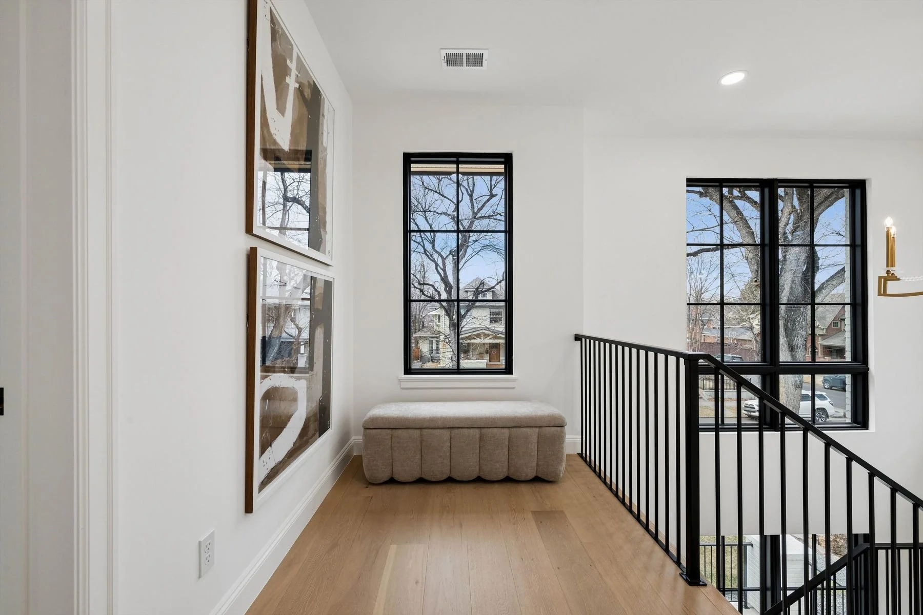 Shannon Tiger 1208 S Vine St Wash Parkphoto_online_015.jpg