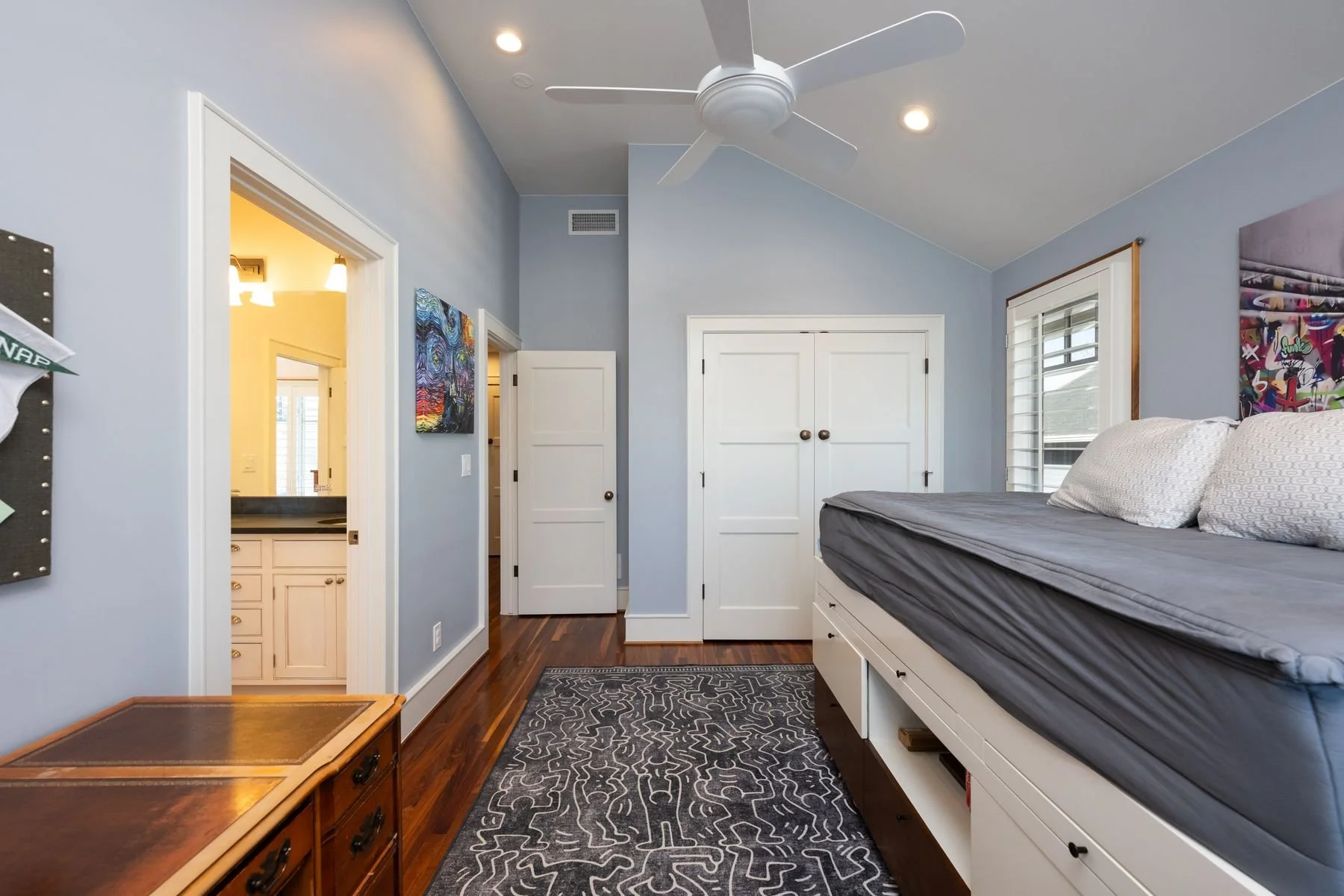 Shannon Tiger 130 S Lafayette Streetphoto_online_030.jpg