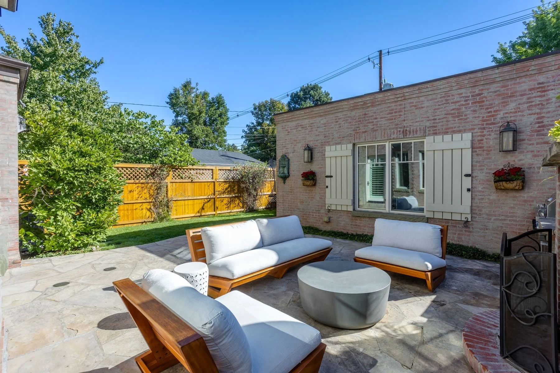 Shannon Tiger 130 S Lafayette Streetphoto_online_041.jpg