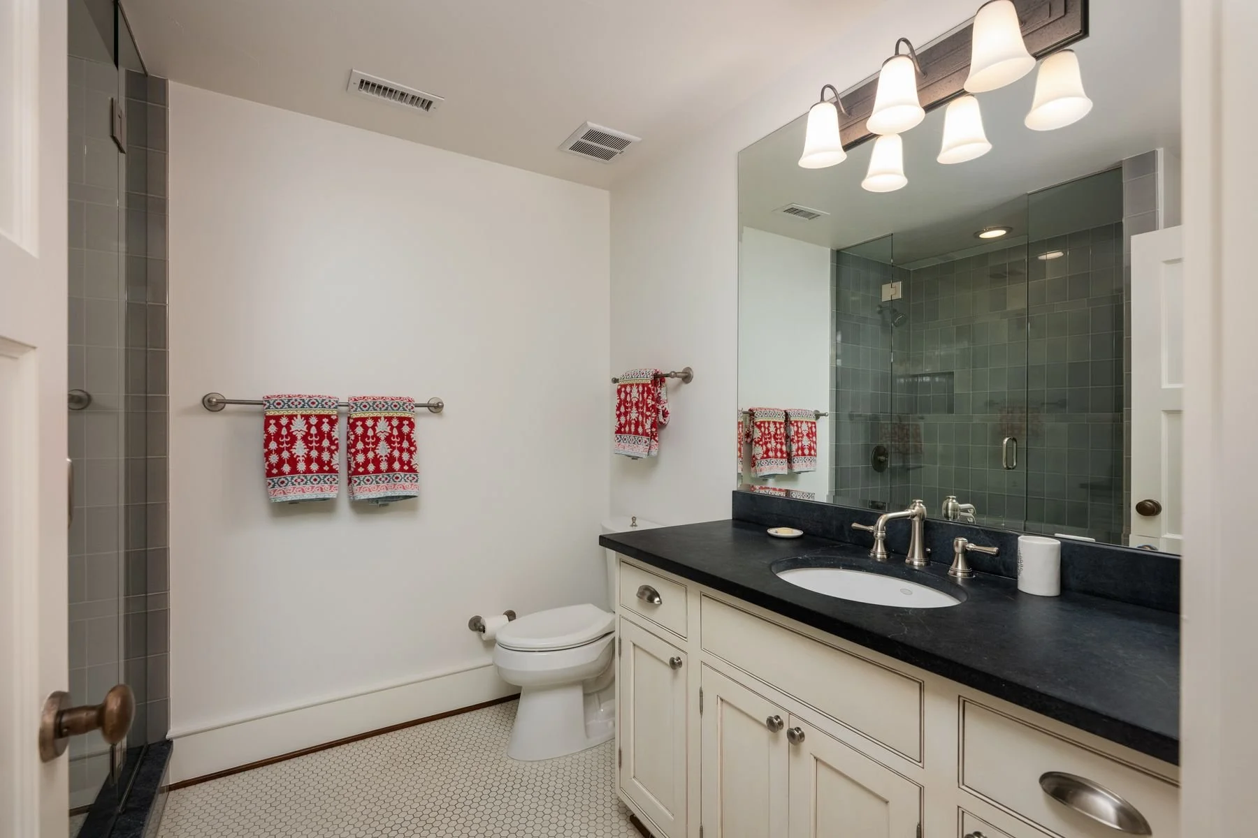 Shannon Tiger 130 S Lafayette Streetphoto_online_038.jpg