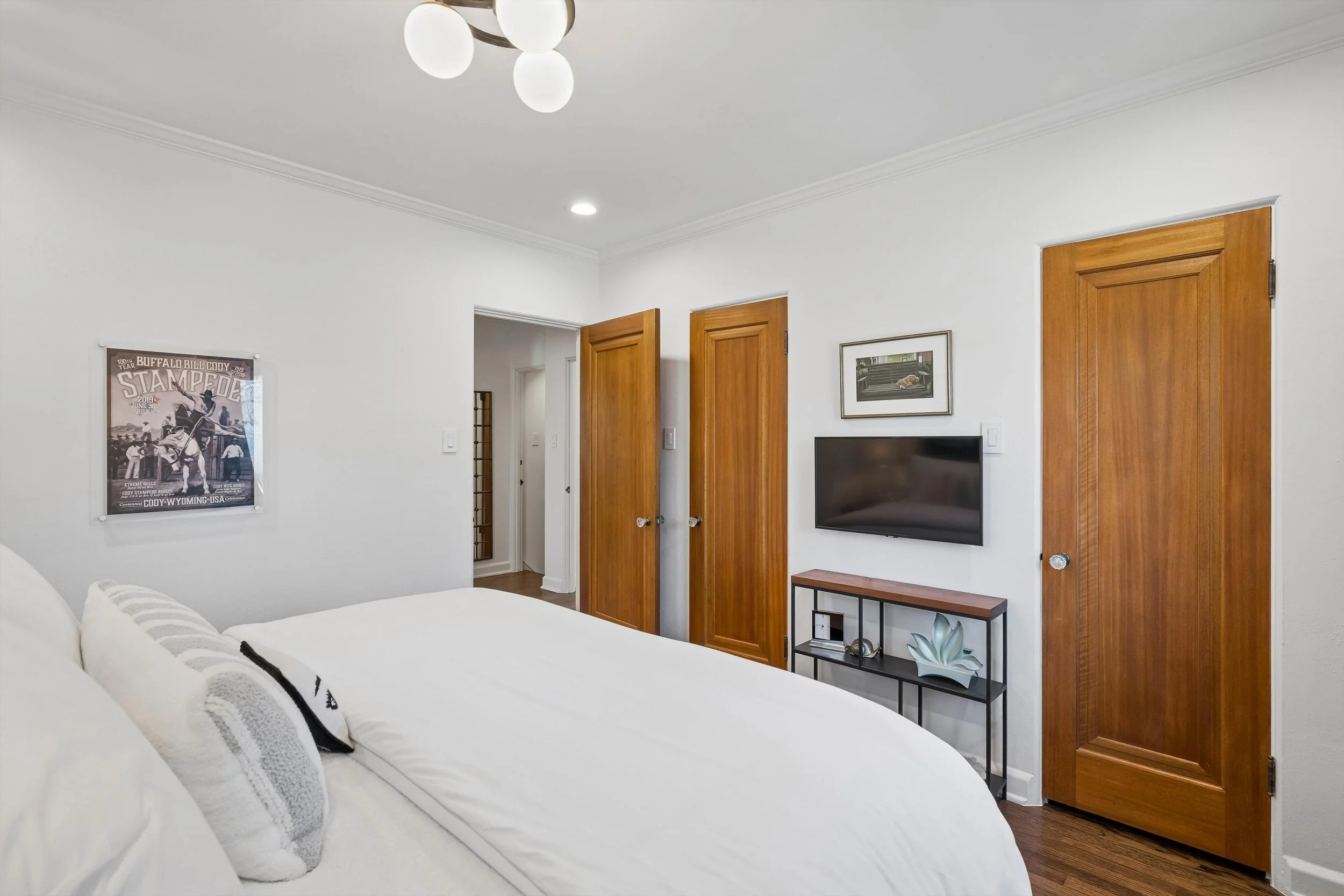 Shannon Tiger 950 S Euclid Wayphoto_online_016.jpg