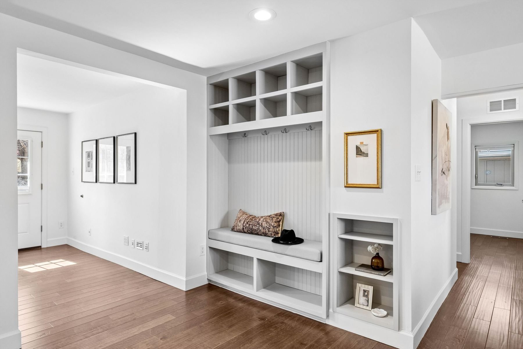 Shannon Tiger 5300 Highline Placephoto_online_006.jpg