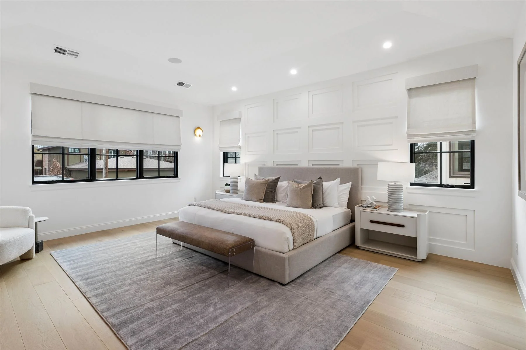 Shannon Tiger 1208 S Vine St Wash Parkphoto_online_017.jpg