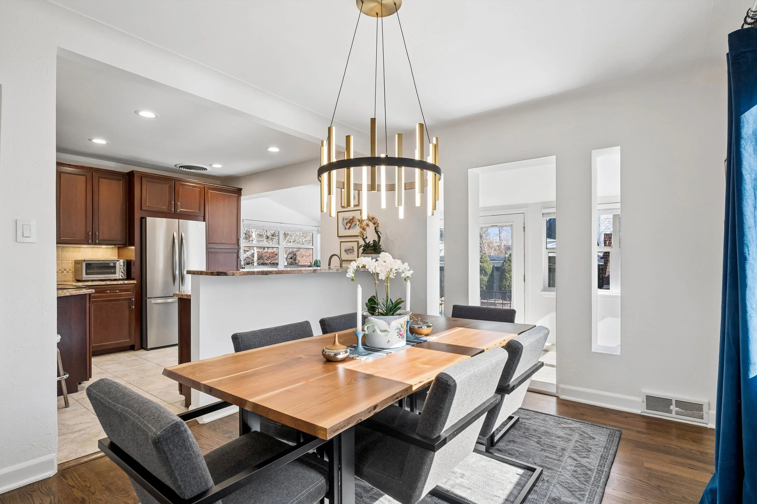 Shannon Tiger 950 S Euclid Wayphoto_online_007.jpg