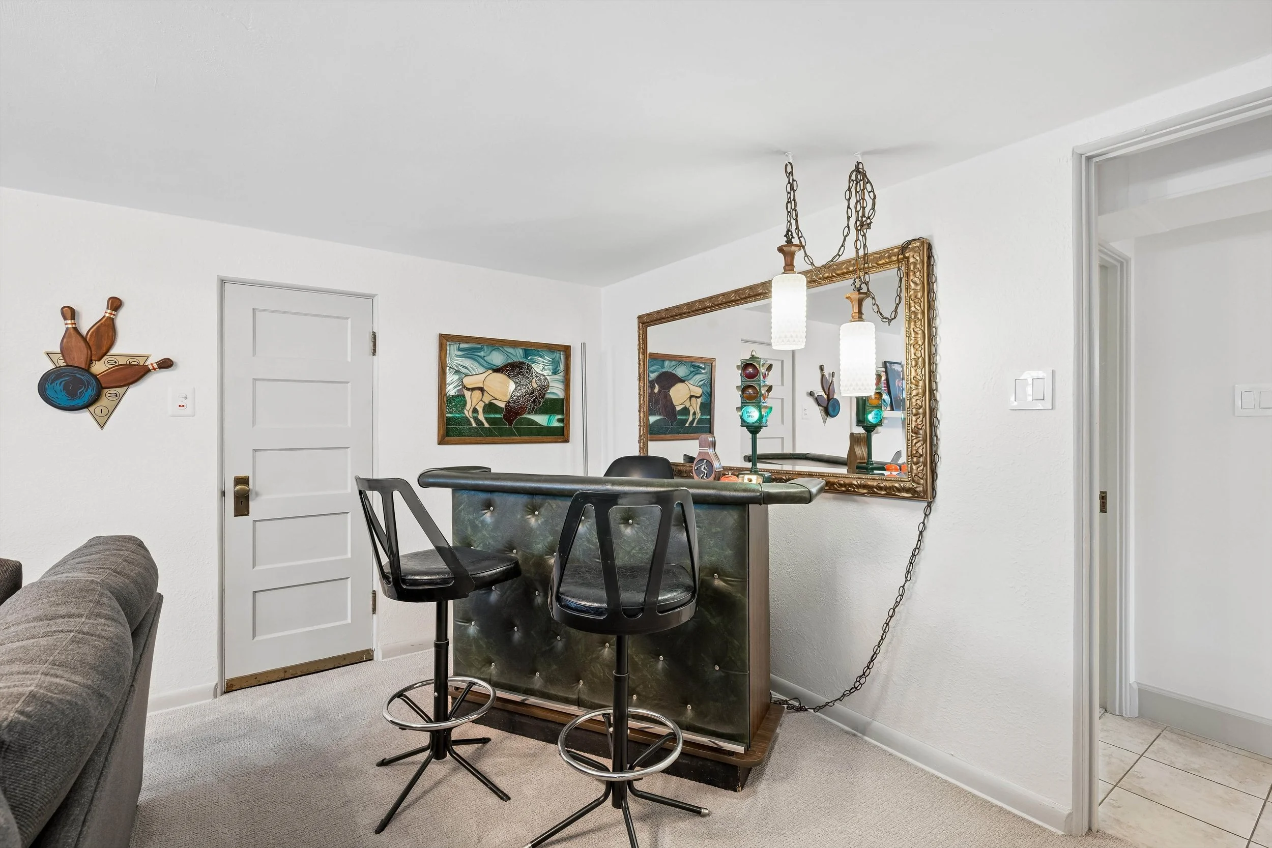 Shannon Tiger 950 S Euclid Wayphoto_online_022.jpg