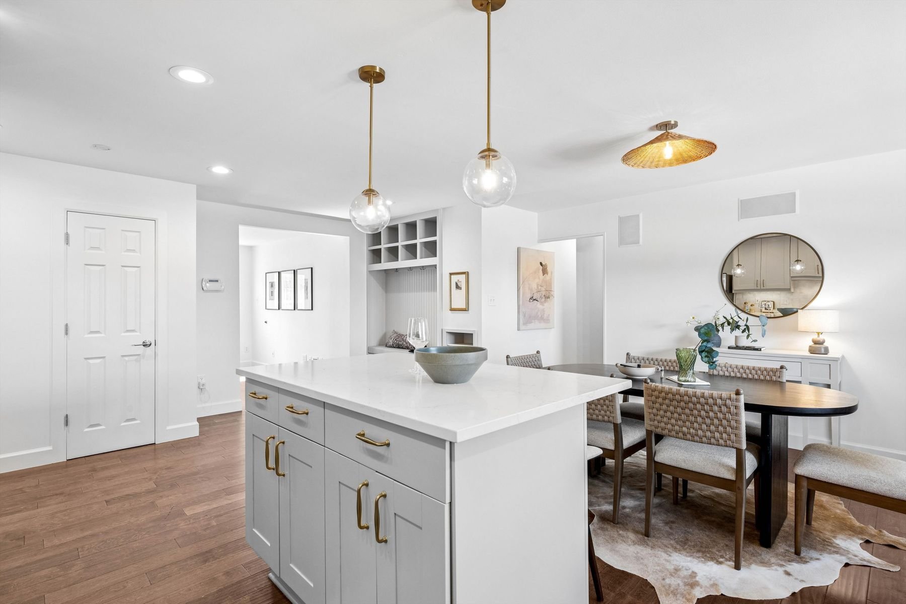 Shannon Tiger 5300 Highline Placephoto_online_002.jpg