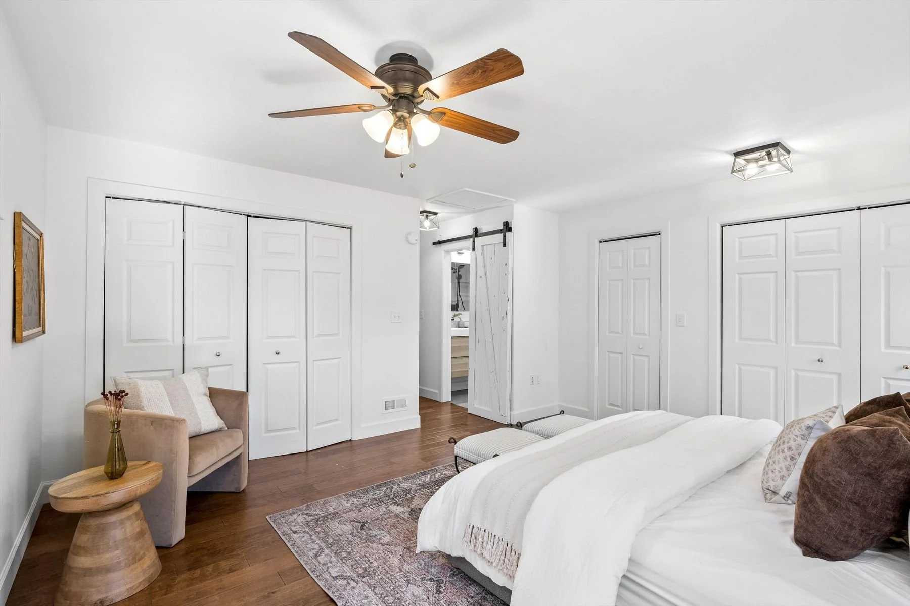 Shannon Tiger 5300 Highline Placephoto_online_010.jpg