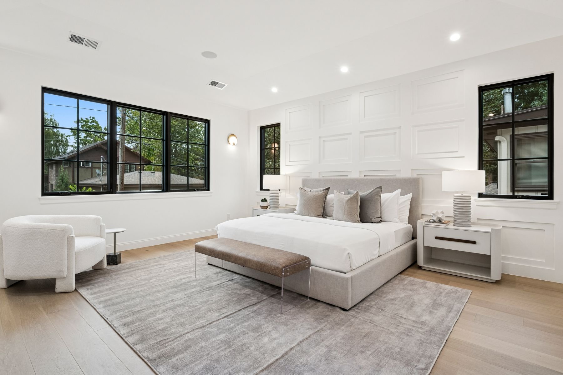 Shannon Tiger 1208 S Vine St Wash Parkphoto_online_016.jpg