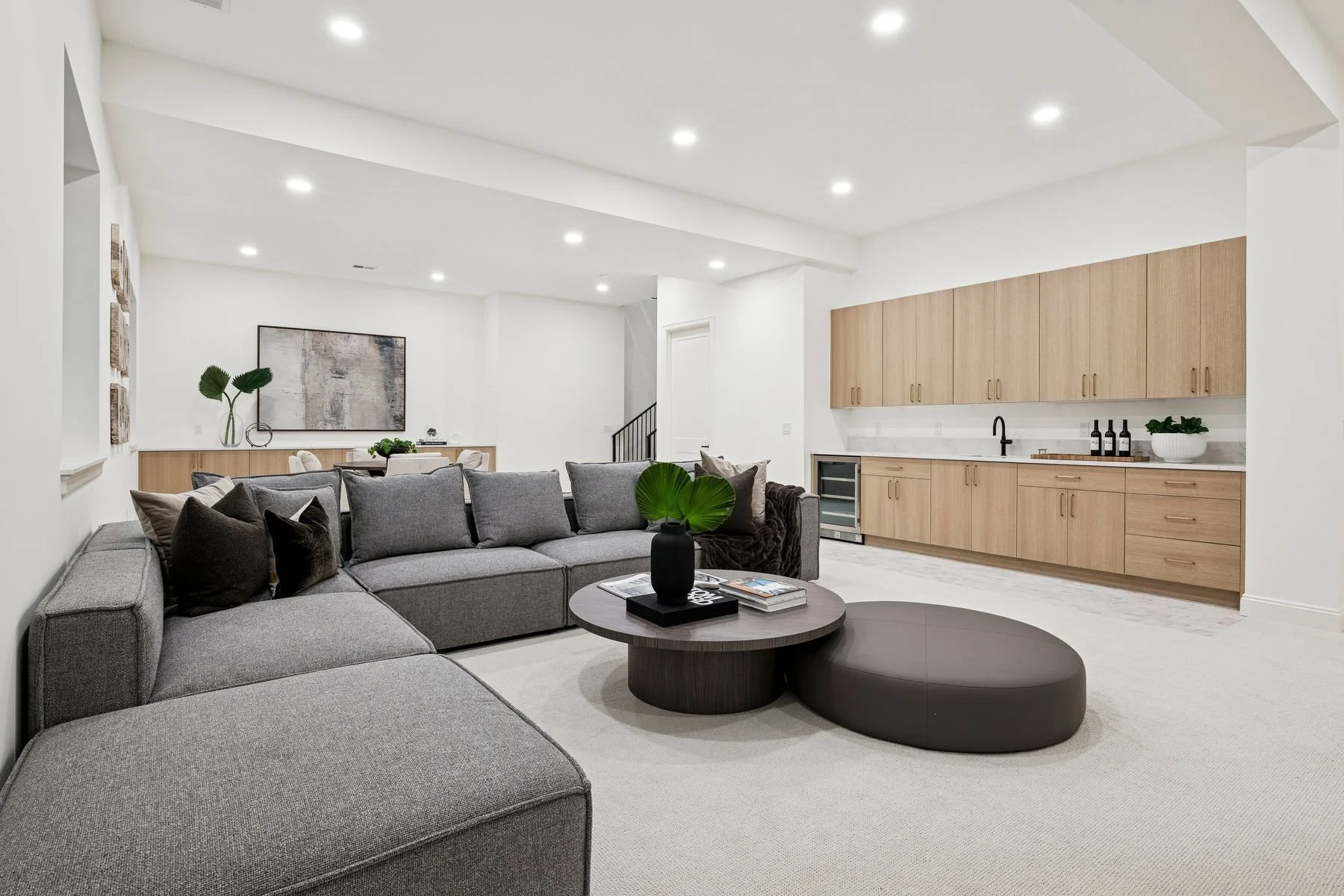 Shannon Tiger 1208 S Vine St Wash Parkphoto_online_022.jpg