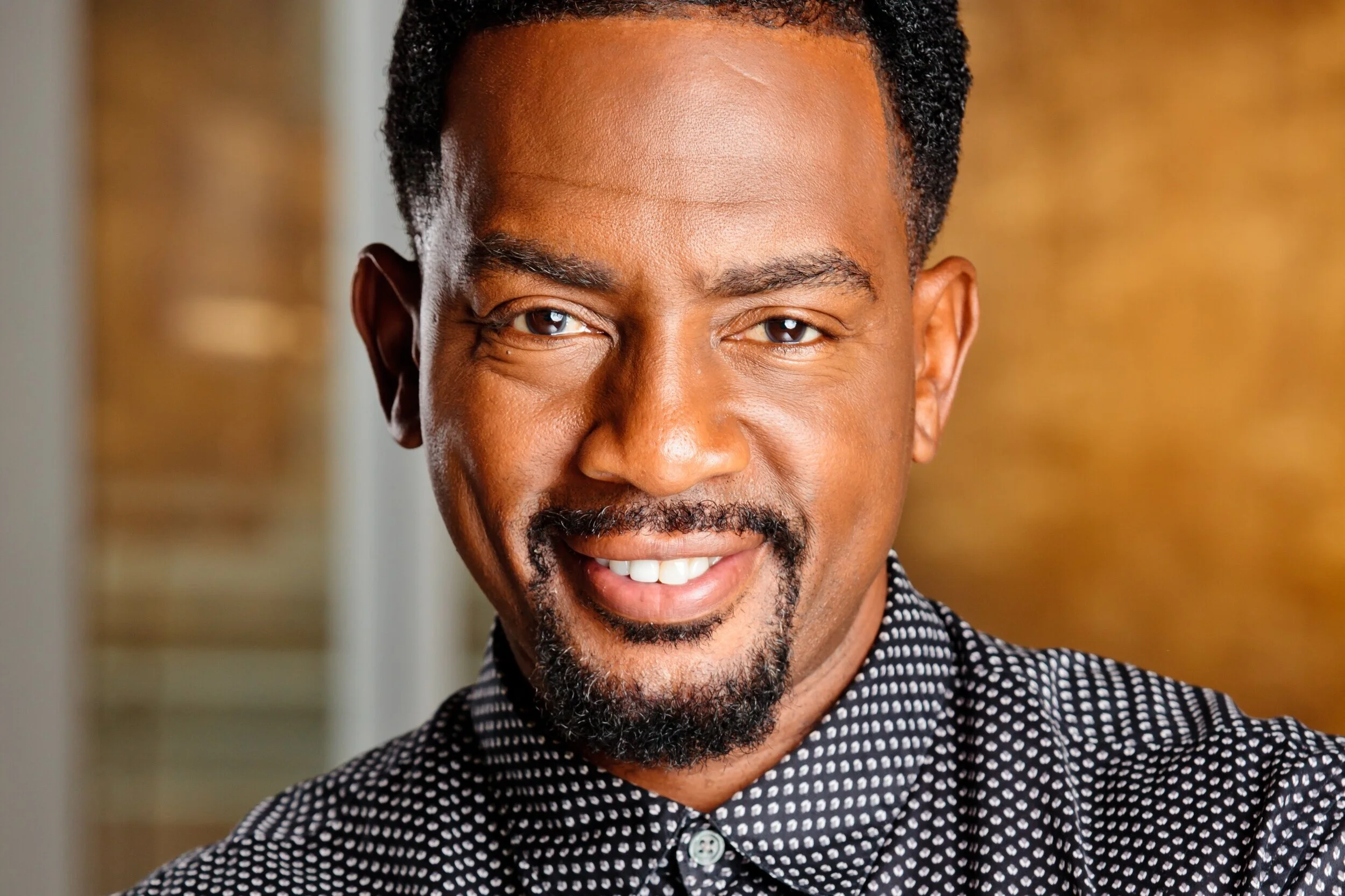 About 1 — Bill Bellamy Network