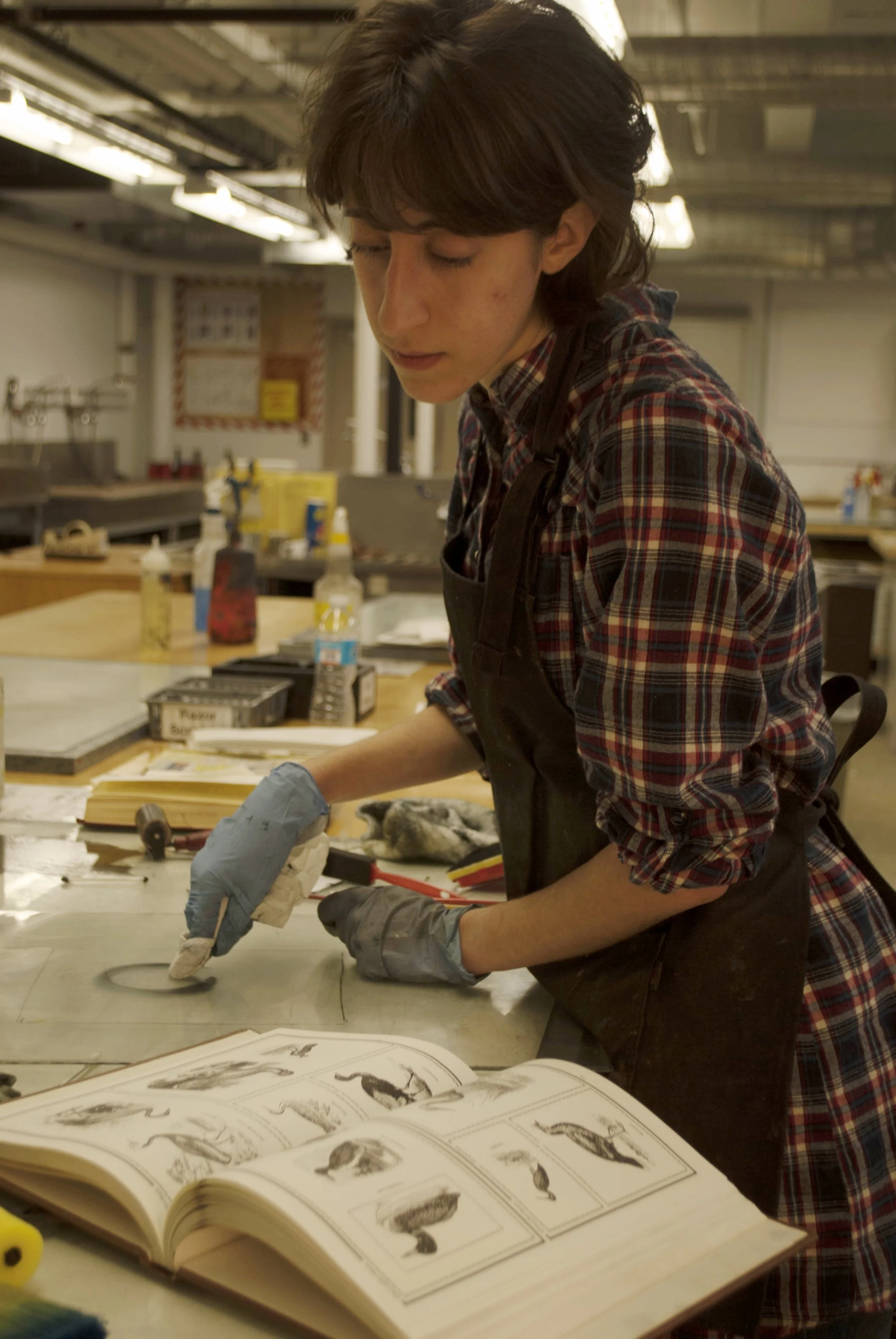 Making a monotype (photo by QiuChen Fan)