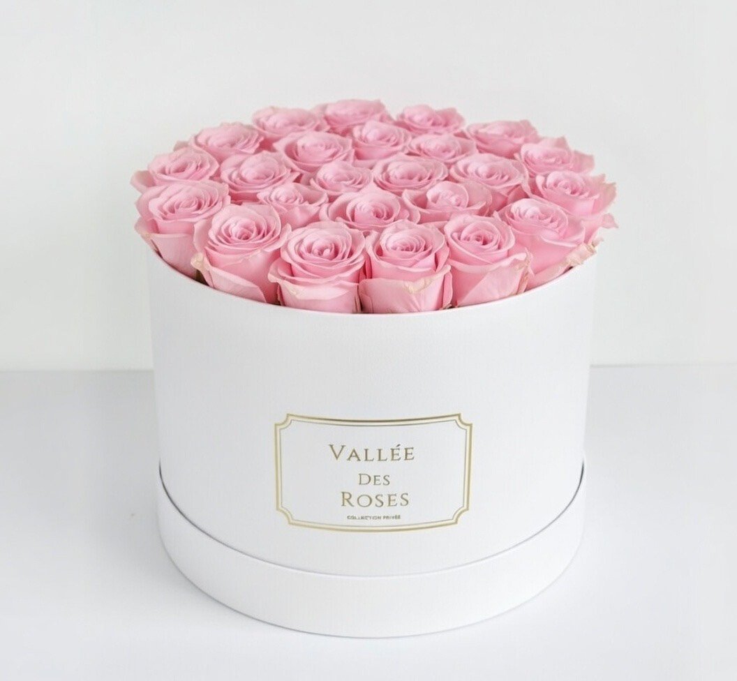 Pink The Grande Preserved Roses (30-32)