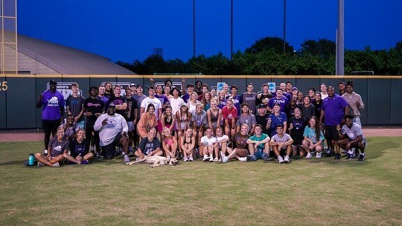 FCA kickball and kickoff huddle was amazing! We can&rsquo;t wait to see y&rsquo;all every Monday night in Schollmaier Arena at 8pm.

#GoFrogs #noperfectpeopleallowed