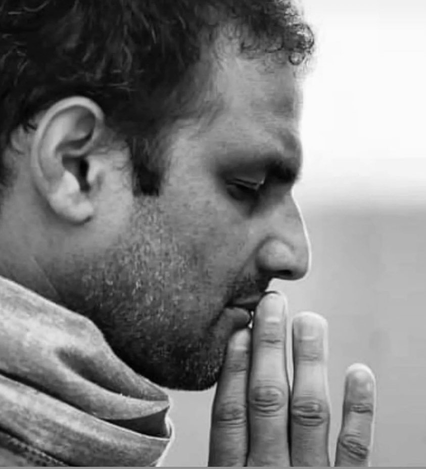 Maya Yoga is saddened to inform the students and community that R. Sharath Jois passed away Monday afternoon in Charlottesville, VA. Sharathji was a kind teacher, father, husband, and human being. His love for this practice and his students shone lik