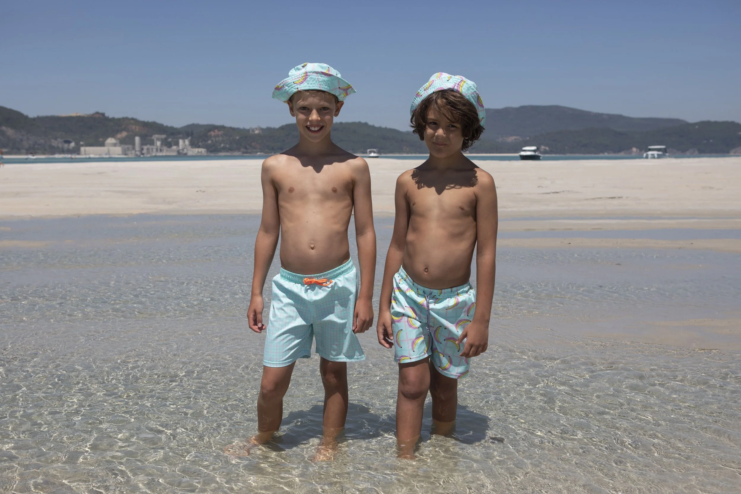 BAN-B-V1-Banana splash classic swim shorts-g.jpg