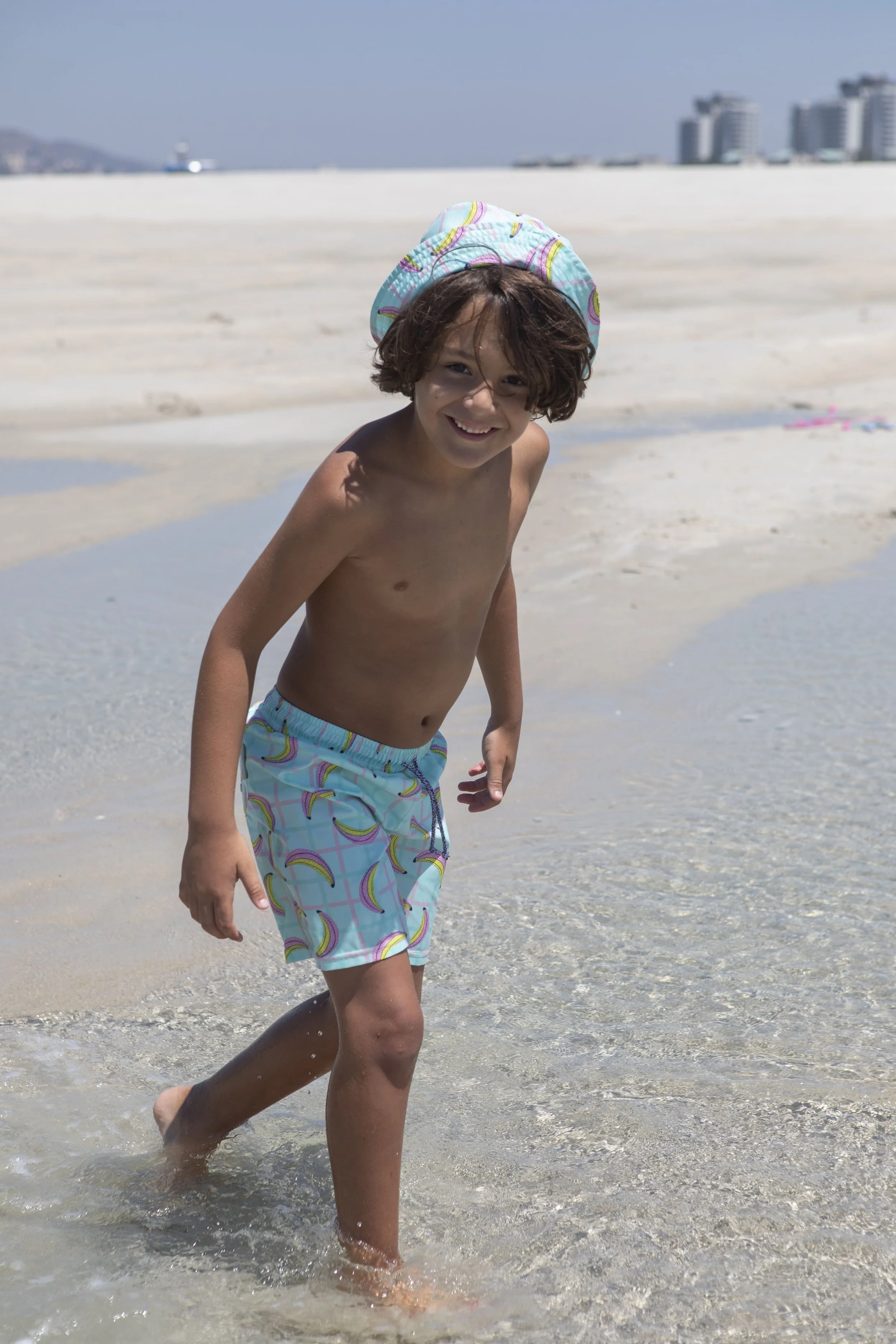 BAN-B-V1-Banana splash classic swim shorts-c.jpg