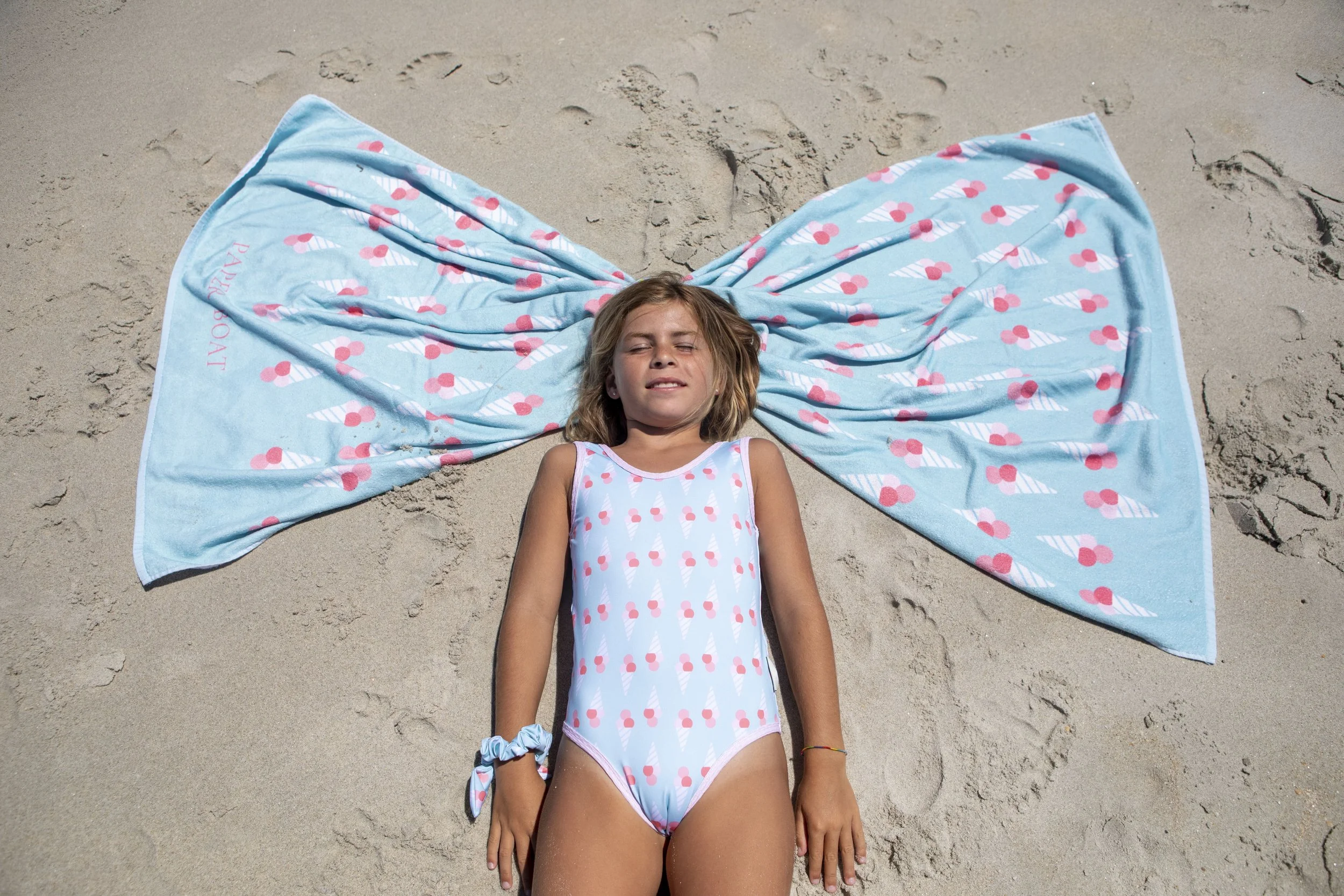 ICD-BT-Ice cream dream large beach towel-e.jpg