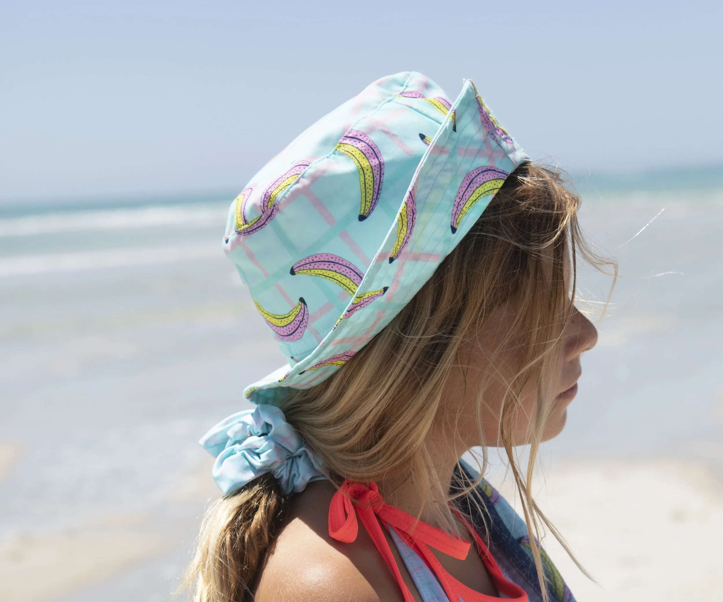 BAN-H-Banana splash bucket hat-c.jpg