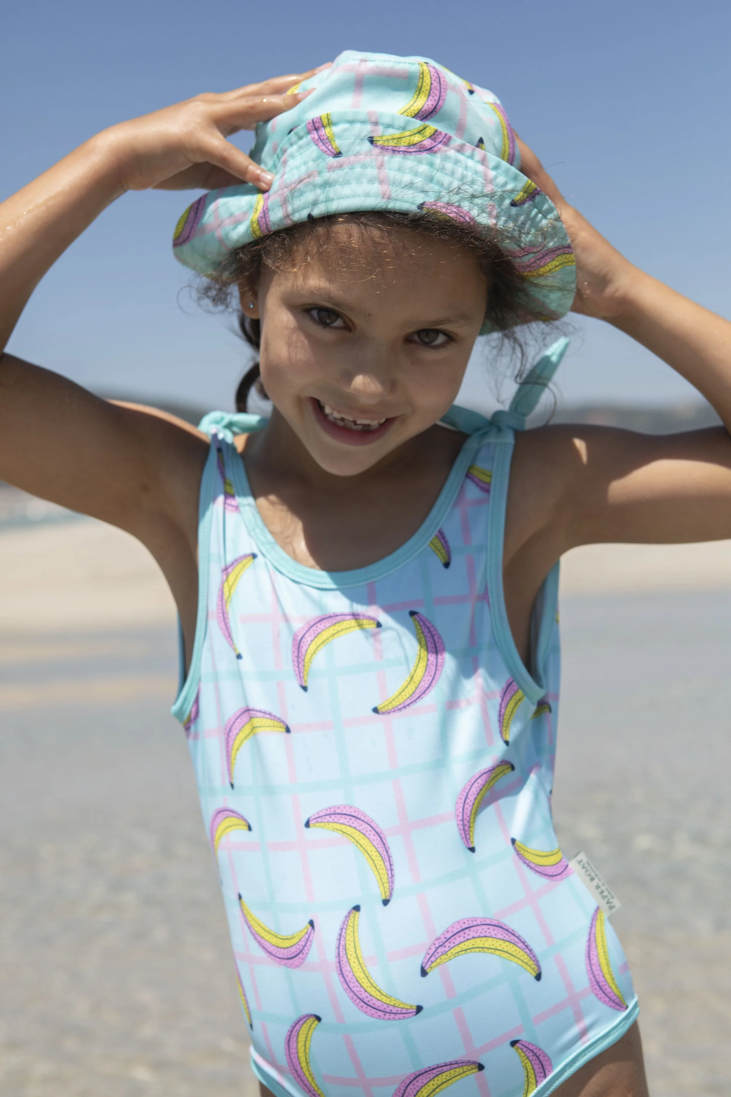 BAN-H-Banana splash bucket hat-e.jpg