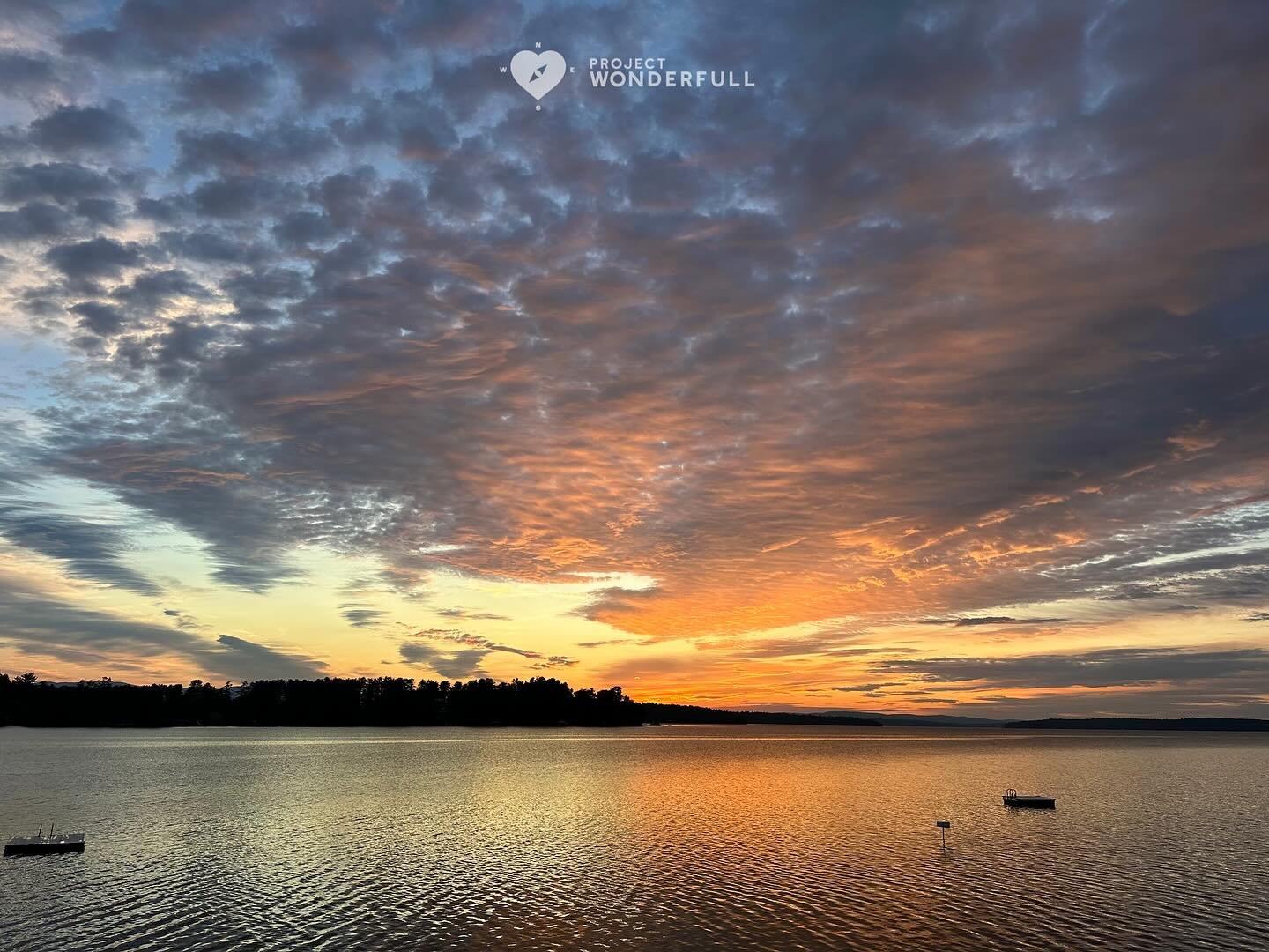 &ldquo;With every breath beneath a waking sky, your soul unravels gently - healing in rhythm with the light.&rdquo;- Nayyirah Waheed

Breathe into what needs to heal today. 

#beautyheals 

Today&rsquo;s WonderFULL: Healing Morning Sky

(Lake Winnipe
