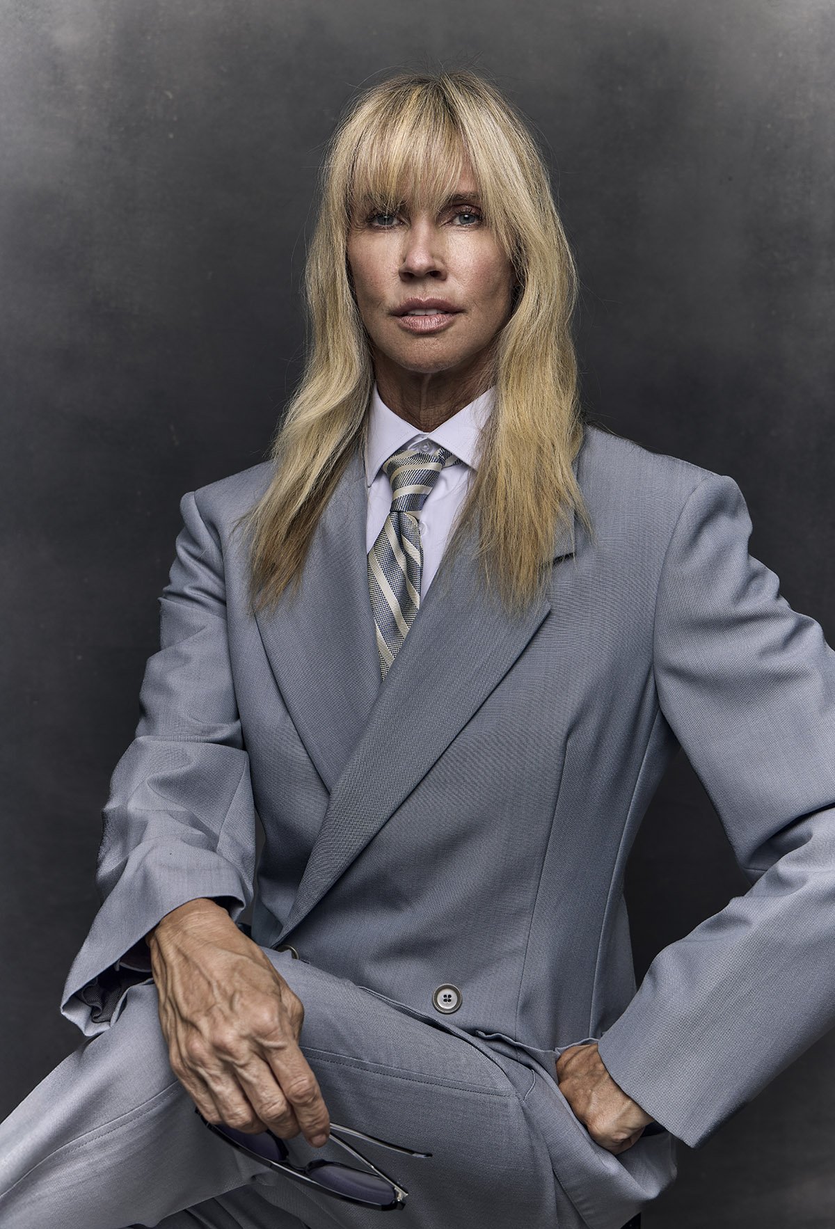 Los Angeles portrait photography showing confidence and feeling safe on camera.