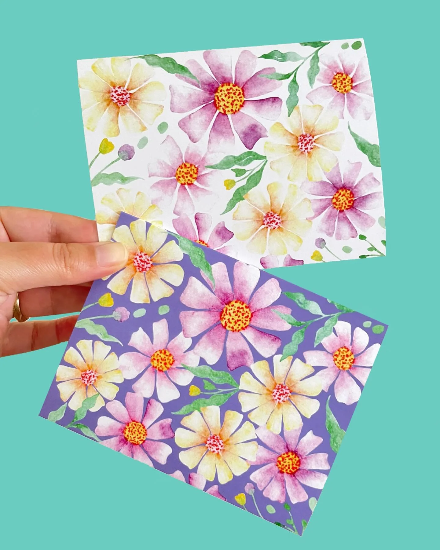 Happy spring 🌸

#springequinox #spring #flowers #floraldesign #stationery #stationerydesign #floralcards #watercolor #painting #daisy #design #illustration #handmadecards #handmade