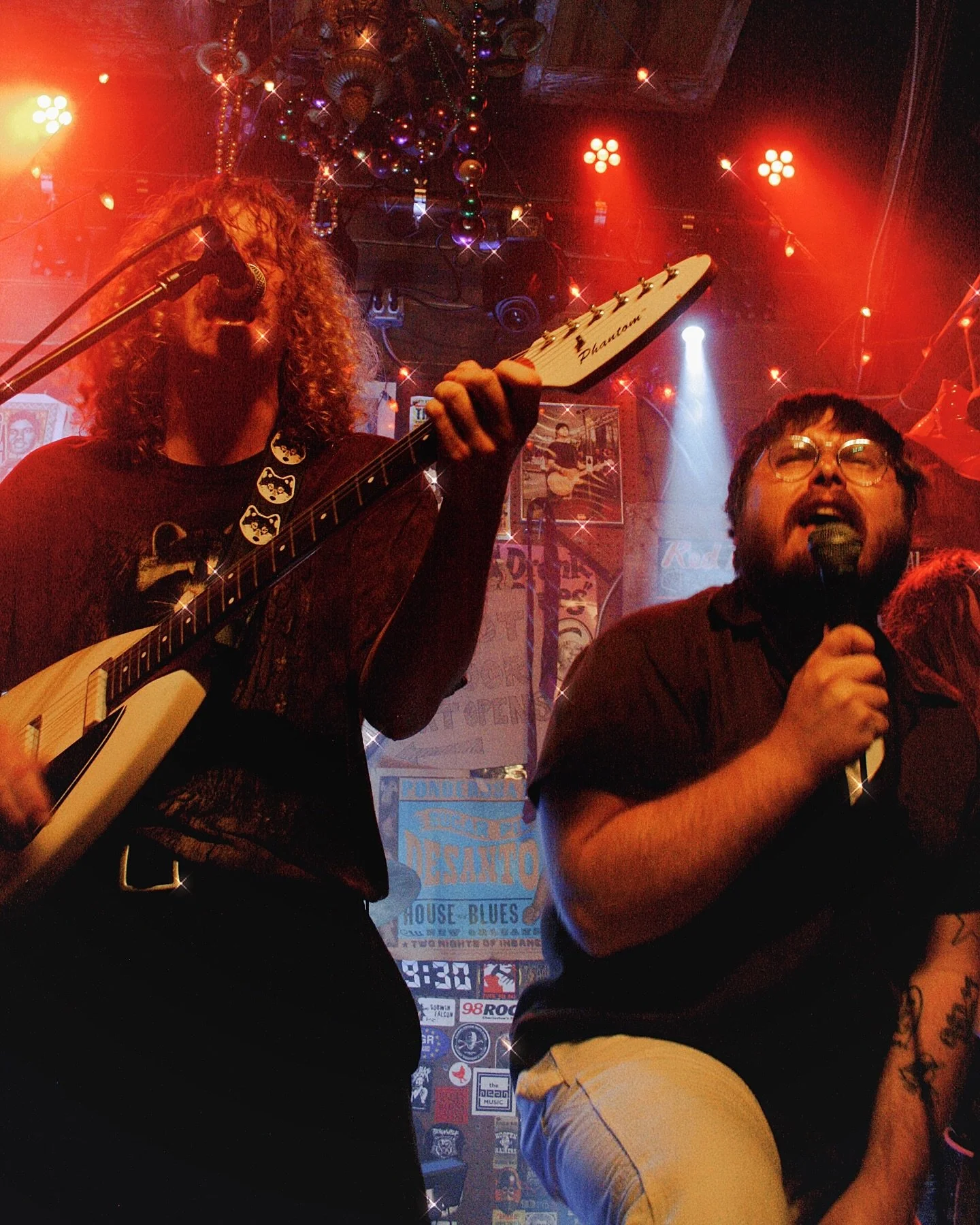 playing our last shows of the year THIS WEEKEND with dear friends @tenniscourts_ 🎾

Friday, Nov 21 - Charleston, SC @theroyalamerican
Saturday, Nov 22 - Columbia, SC @bluetilesc 

see yall there 💯

📸 - @filmbybritt 
🖼️ - @micronfrem