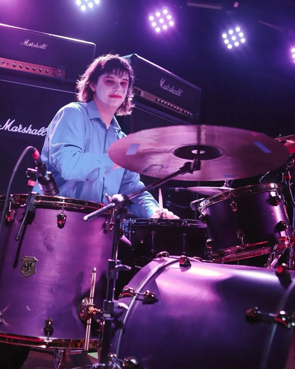 clown has been out for a week 🤡🎸💯 thanks for listening!!!

we&rsquo;re playing a bunch of release shows, tix available online 😎

CLOWN RELEASE SHOWS
4.17 - Charlotte, NC &bull; @petrasbar 🍒 with @willingdonband 
4.18 - Columbia, SC &bull; @scrat