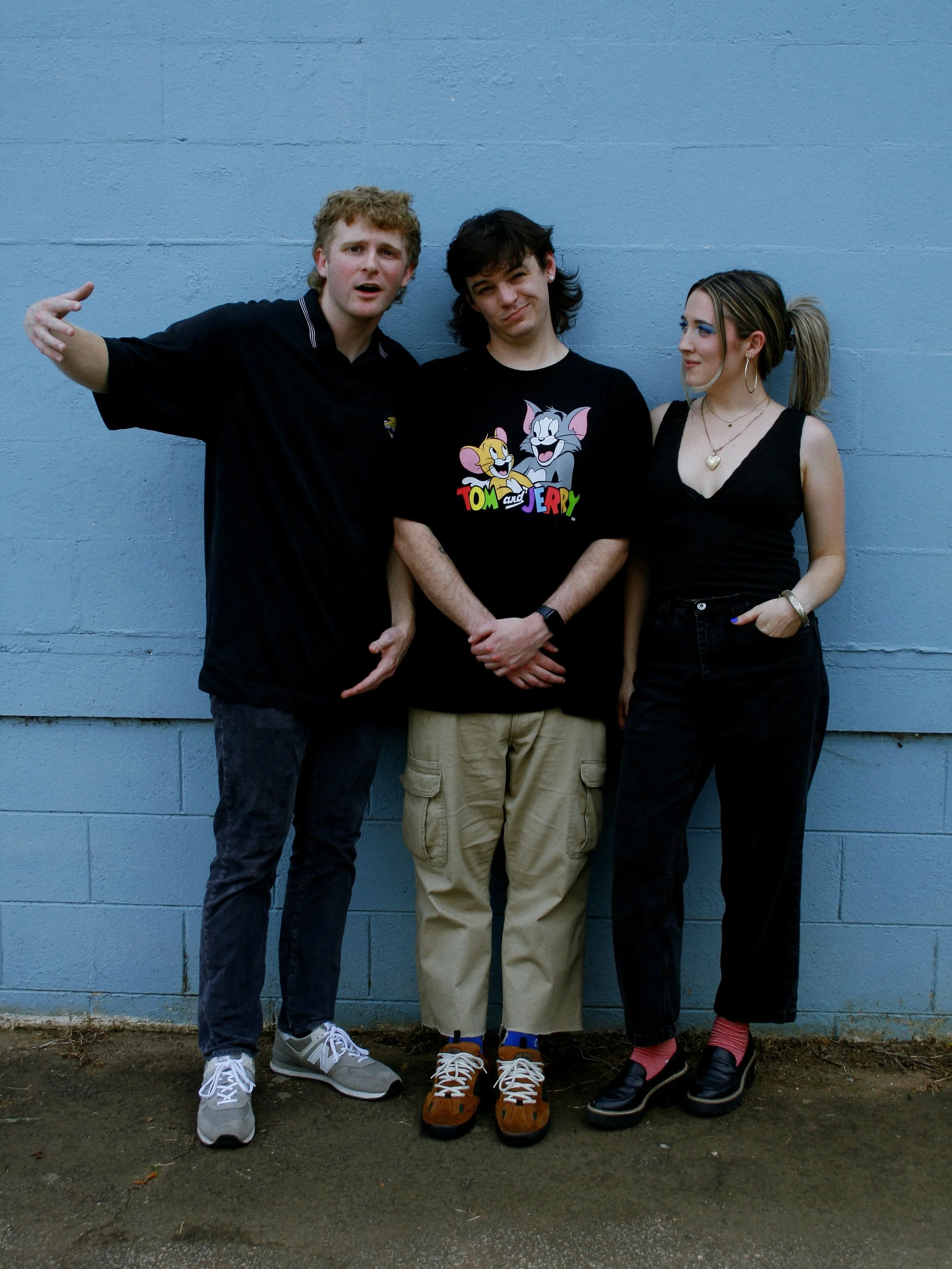 hello world (columbia, sc) we are playing a FREE show next Thursday, 9/24, at the @kogercenterforthearts @levittampcolumbia opening for @mollymartinsongs 

we&rsquo;re on at 5pm sharp! bring a foldable chair and enjoy this warm autumn air

📸 - @film