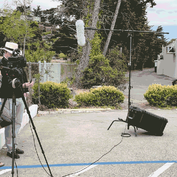 How do you like our makeshift sandbag? The Nanuk 965 weighs 25lbs empty.