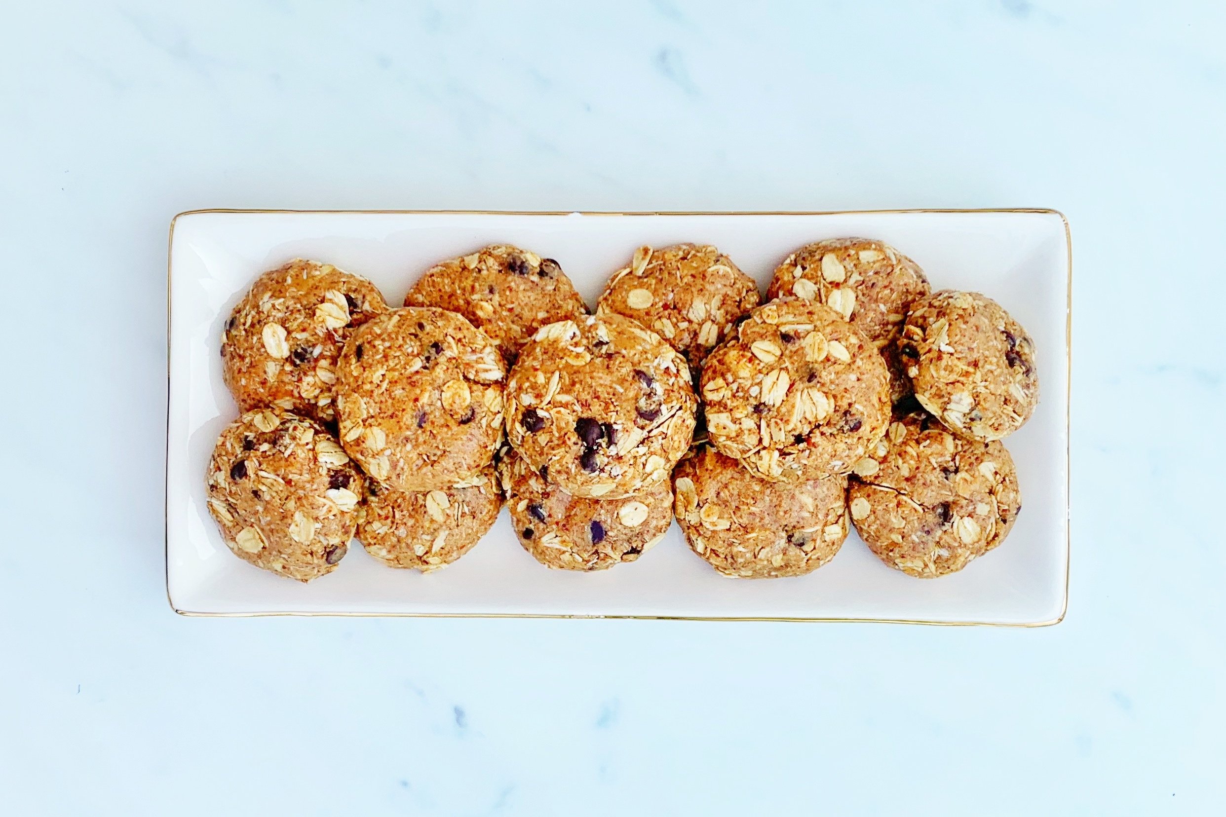 No-Bake Chocolate Chip Oat Cookies
