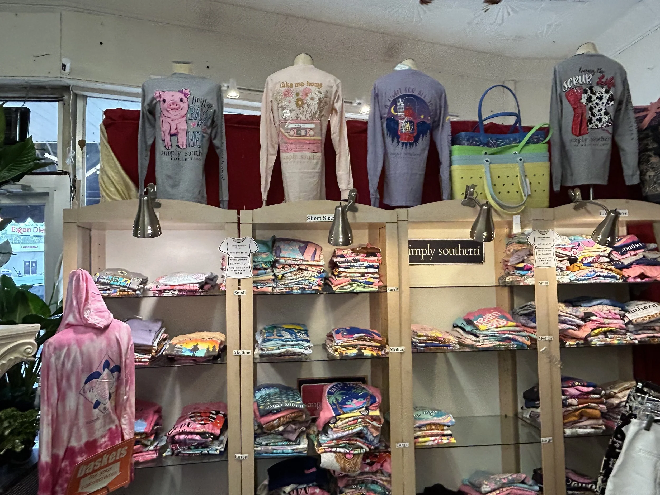 Simply Southern Tee's-Short Sleeve , Long Sleeve, (S,M,.L,XL )prices vary youth to adults, short sleeve to long sleeve.