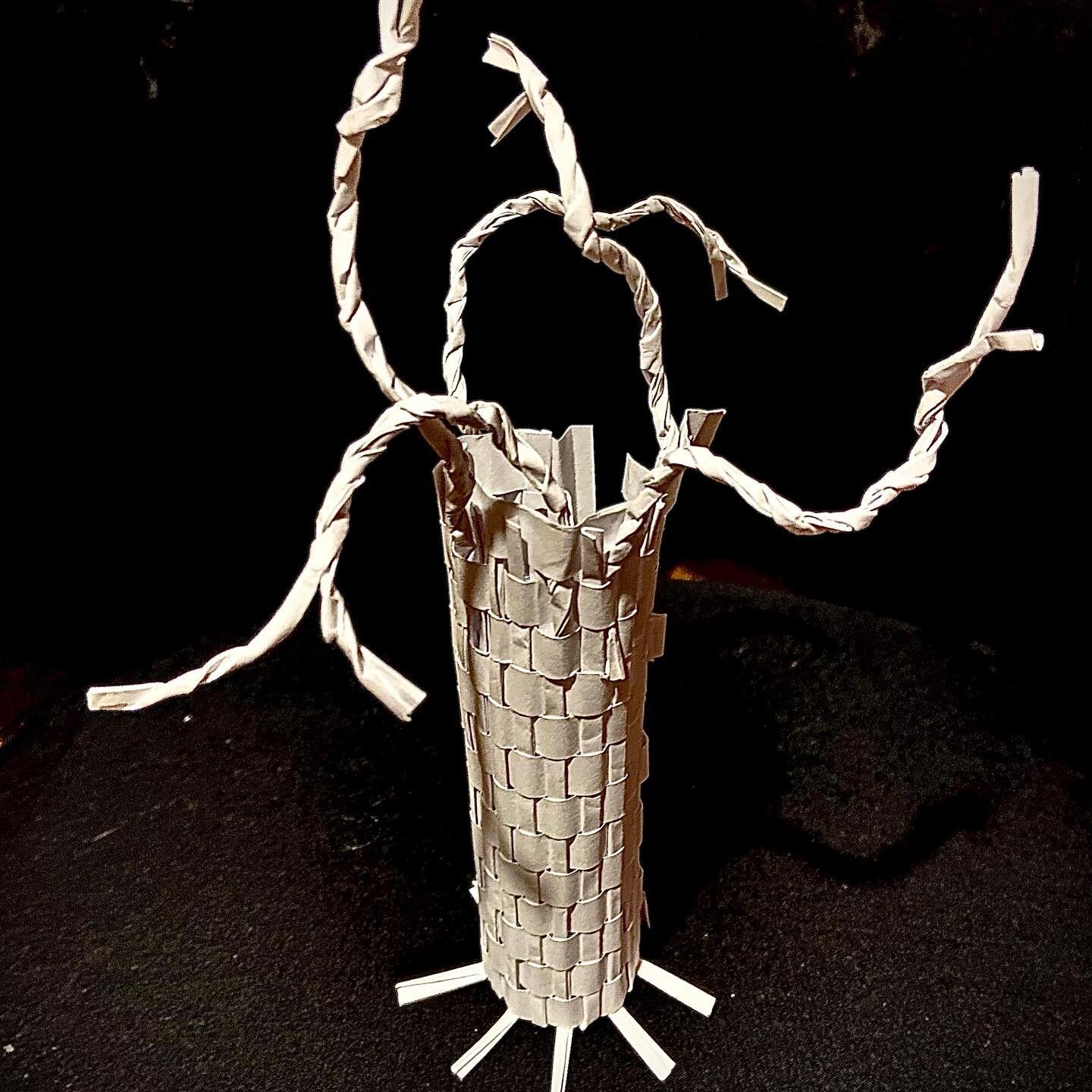 &lsquo;The story of paper&rsquo; in answer to @the_art_room_ Open Studio challenge: one sheet of A4 📄 + lockdown + play = a tree! No glue, just paper and scissors 🙃. #crafternoon #paper #paperweaving #paperstring #papertree #maker  #makersgunnamake