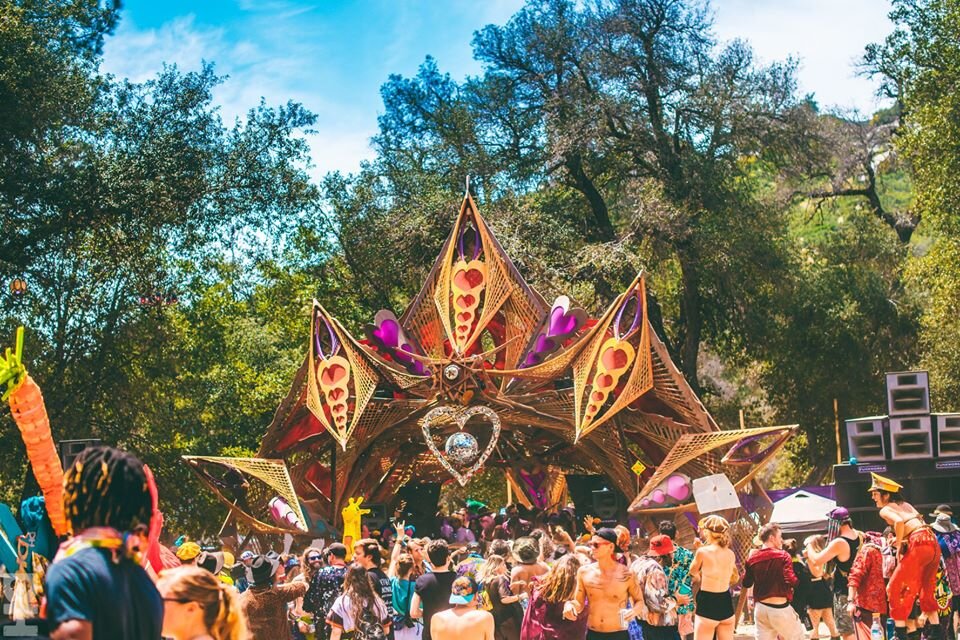 The iconic Desert Hearts stage.